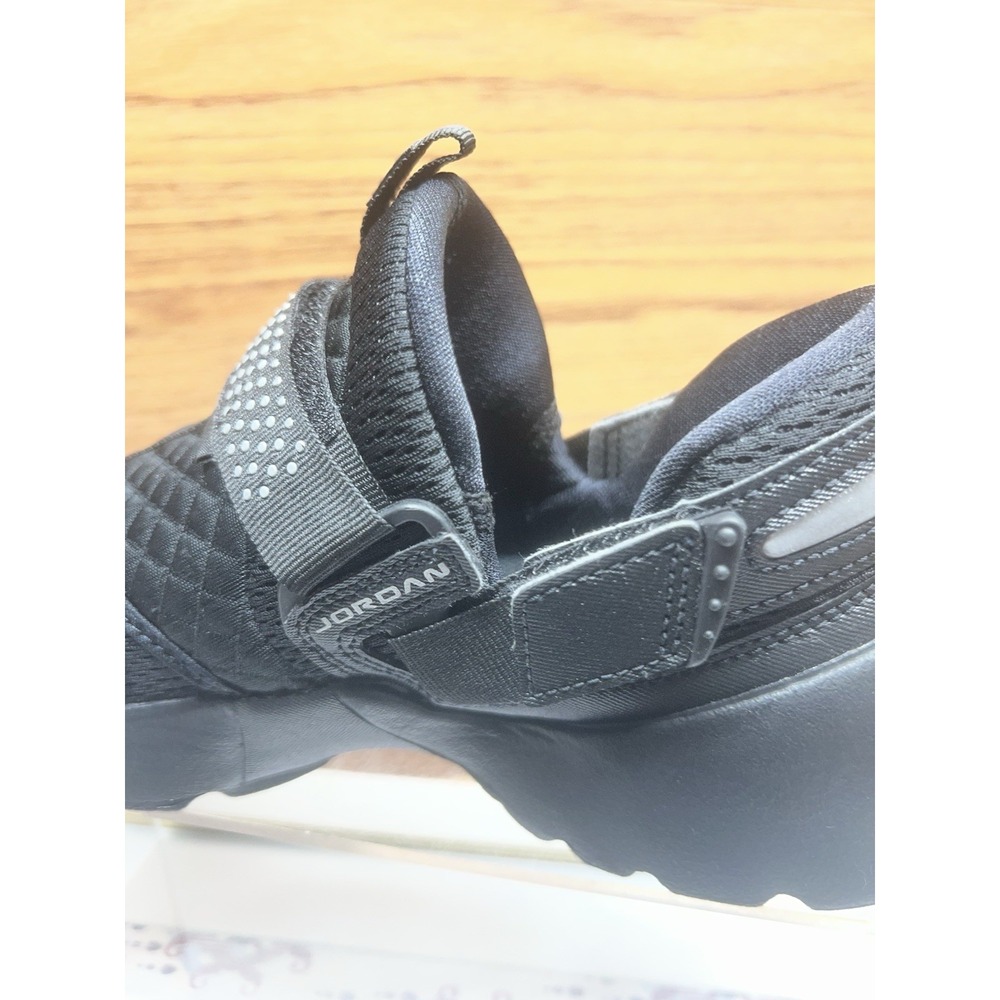 Jordan Trunner LX Triple Black/Black-Black HQ2164-001 Women's Size 6 New - Picture 3 of 12